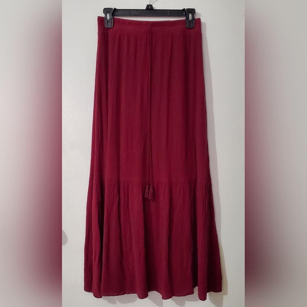 See You Monday Los Angeles, Women's Layered Maxi Skirt. In Used Condition